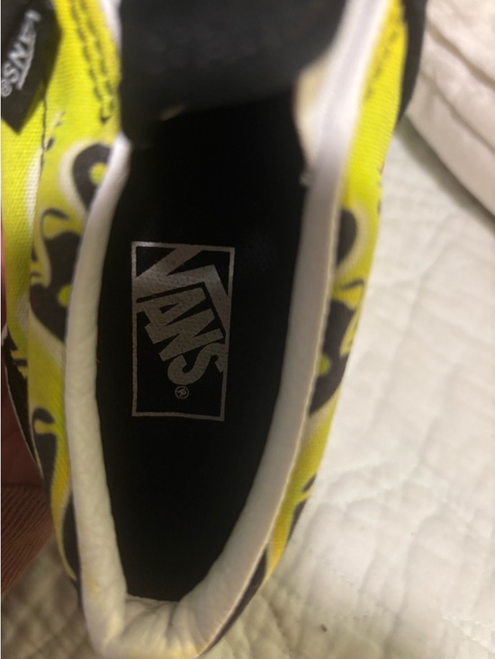 Vans Kids Slip-On Sneakers in Black and Yellow Flame Pattern - Picture 4 of 7